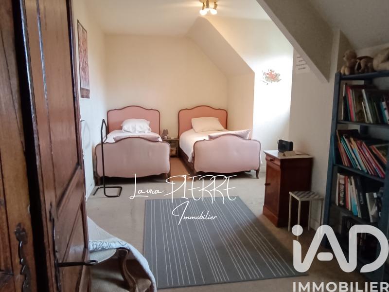 Maison - 276 m² - 10 pièces