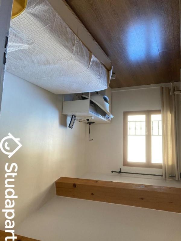 Chambre - 8 m² - 1 pièce