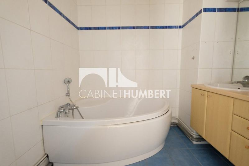 Appartement - 129 m² - 6 pièces