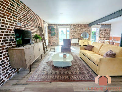 Loft - 120 m² - 4 pièces