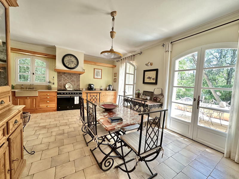 Bastide - 206 m² - 7 pièces