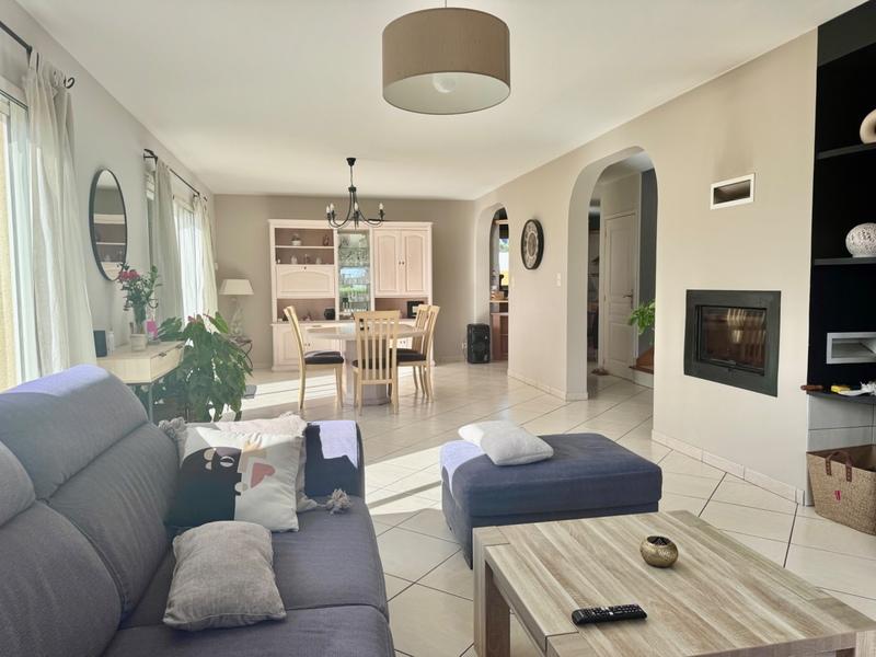 Maison - 142 m² - 7 pièces