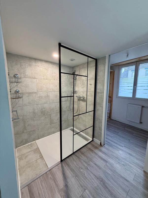 Maison - 93 m² - 4 pièces