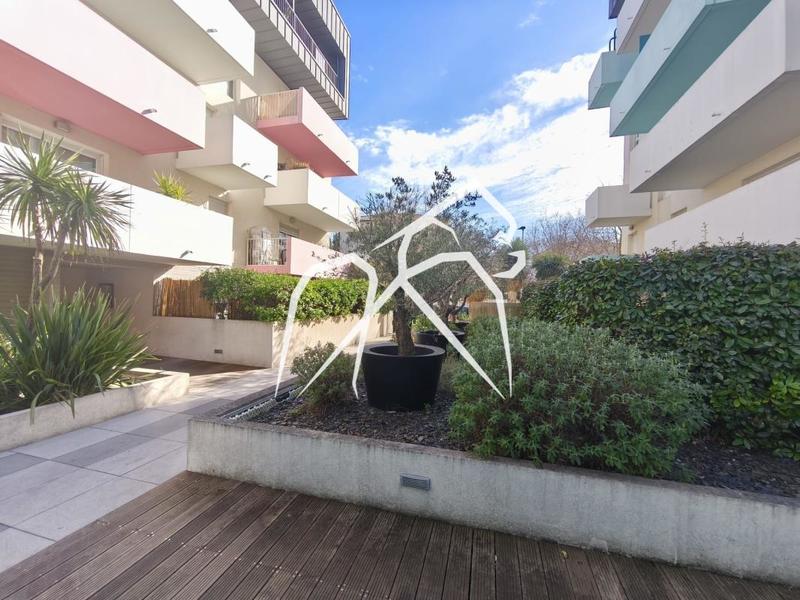 Appartement ancien - 58 m² - 3 pièces