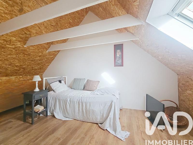 Maison - 148 m² - 9 pièces