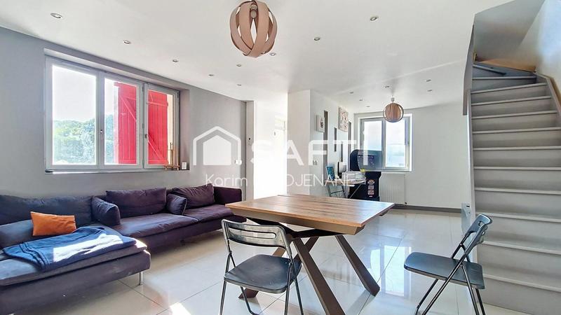 Maison - 95 m² - 4 pièces