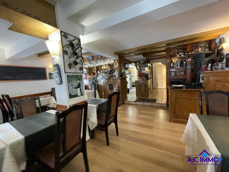 Fonds de commerce - Hôtellerie / Restauration - 142 m²