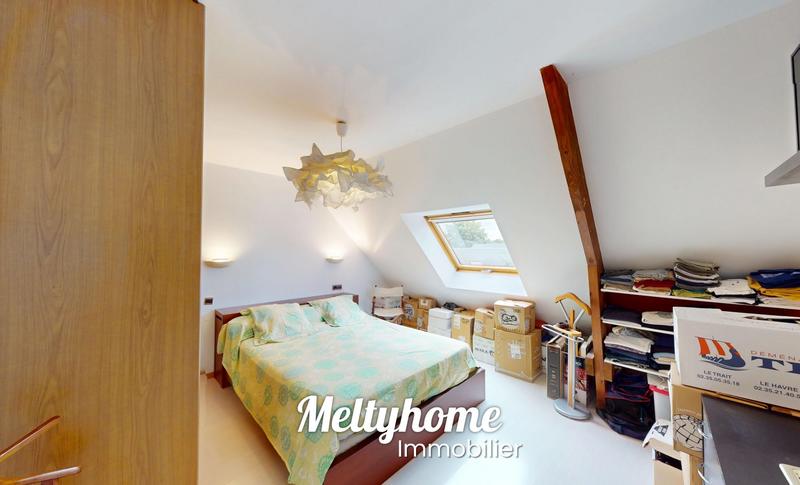 Maison - 102 m² - 5 pièces