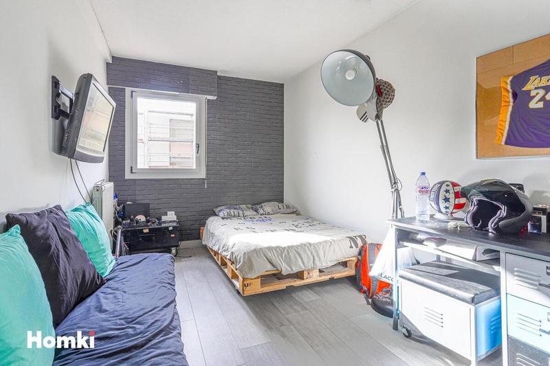 Appartement - 84 m² - 4 pièces