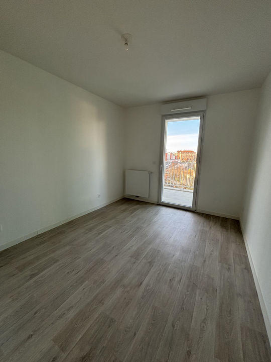Appartement - 84 m² - 4 pièces