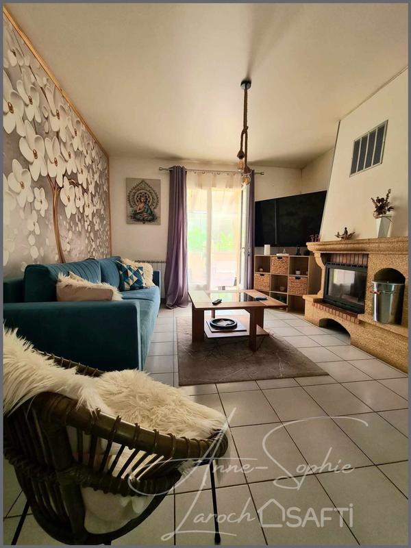 Maison - 92 m² - 4 pièces