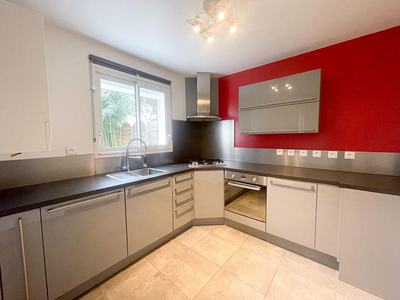 Maison - 115 m² - 6 pièces