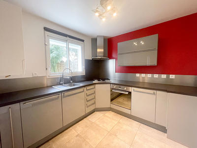 Maison - 115 m² - 6 pièces