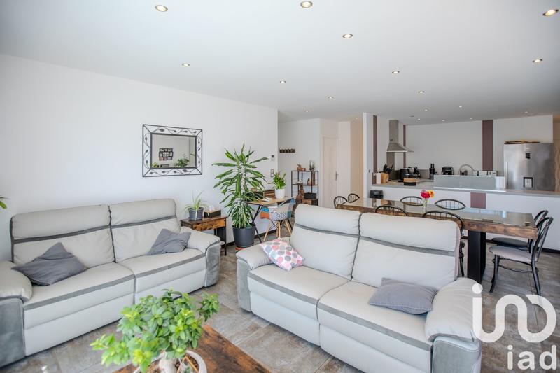 Maison - 143 m² - 6 pièces