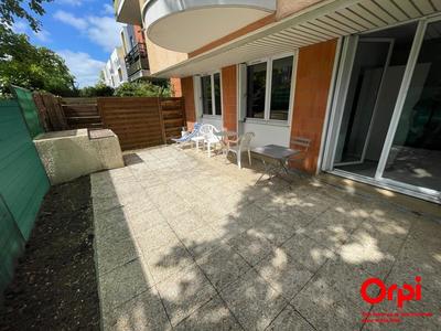 Studio - 37 m² - 1 pièce