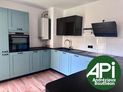 Appartement - 65 m² - 3 pièces