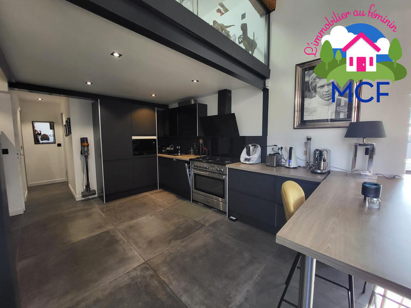 Maison ancienne - 229 m² - 8 pièces