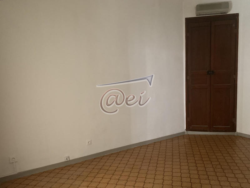 Appartement - 94 m² - 4 pièces