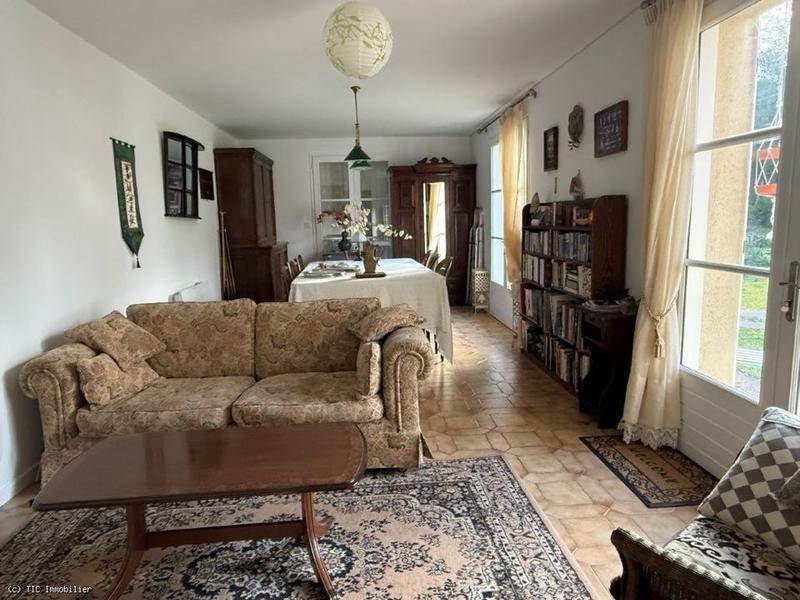 Propriété - 106 m² - 5 pièces