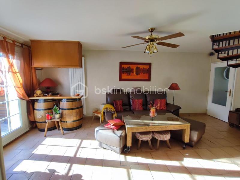 Maison - 96 m² - 6 pièces