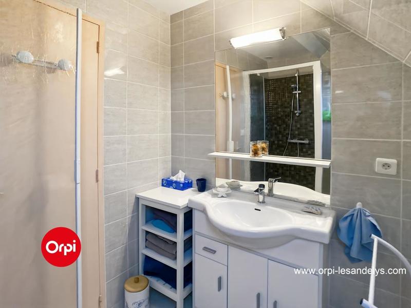 Maison - 150 m² - 7 pièces