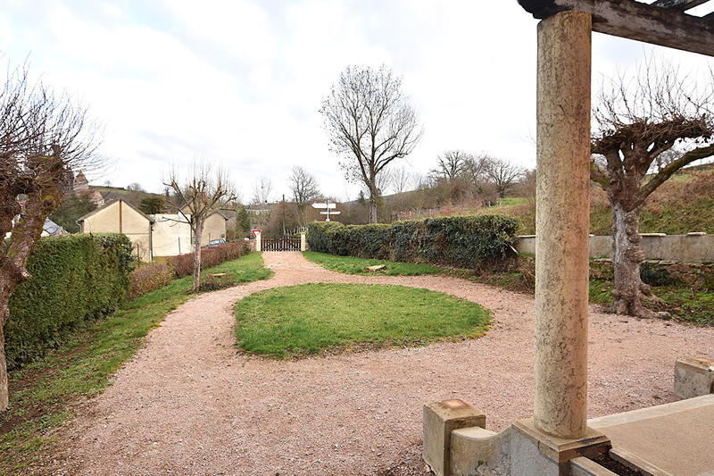 Maison - 106 m² - 5 pièces