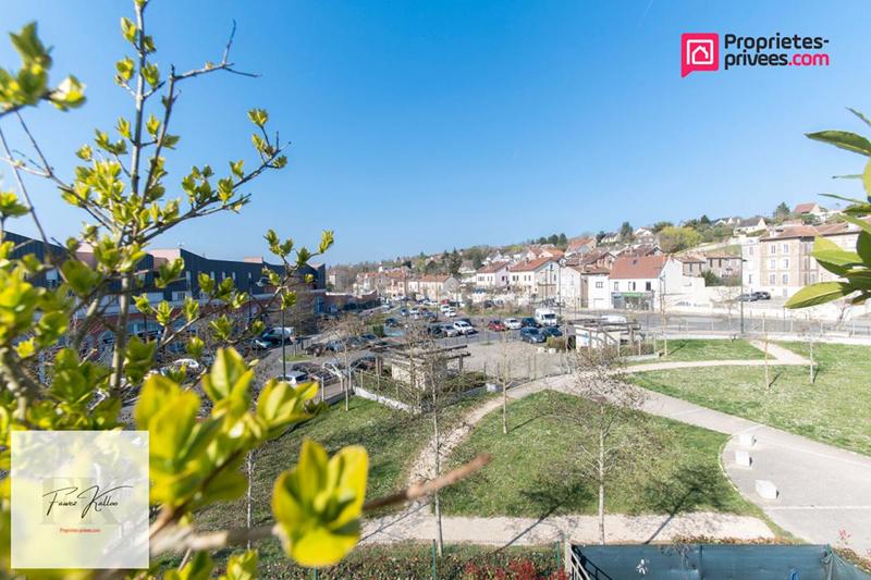 Appartement - 83 m² - 4 pièces