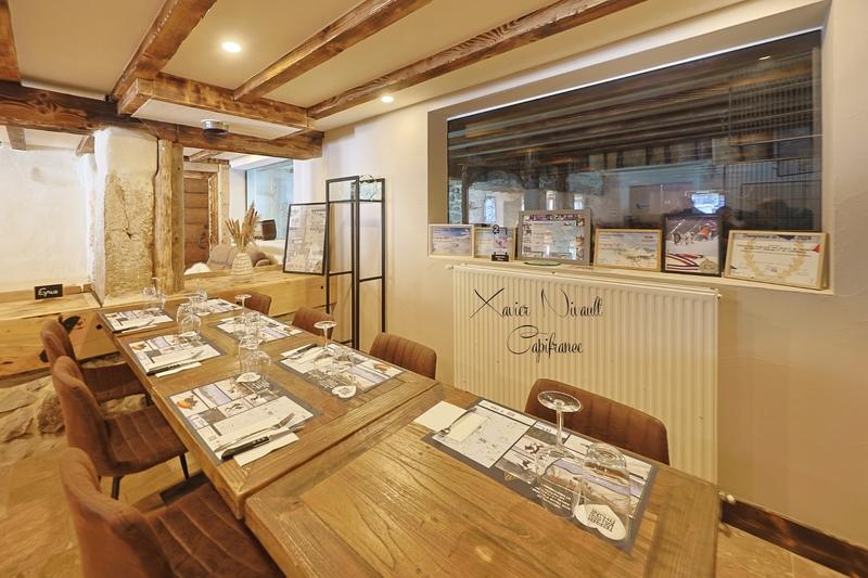 Propriété - 560 m² - 15 pièces