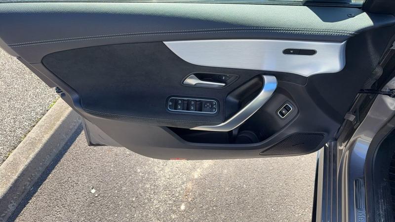 Mercedes Classe a 250e 218 8g-Dct Amg Line