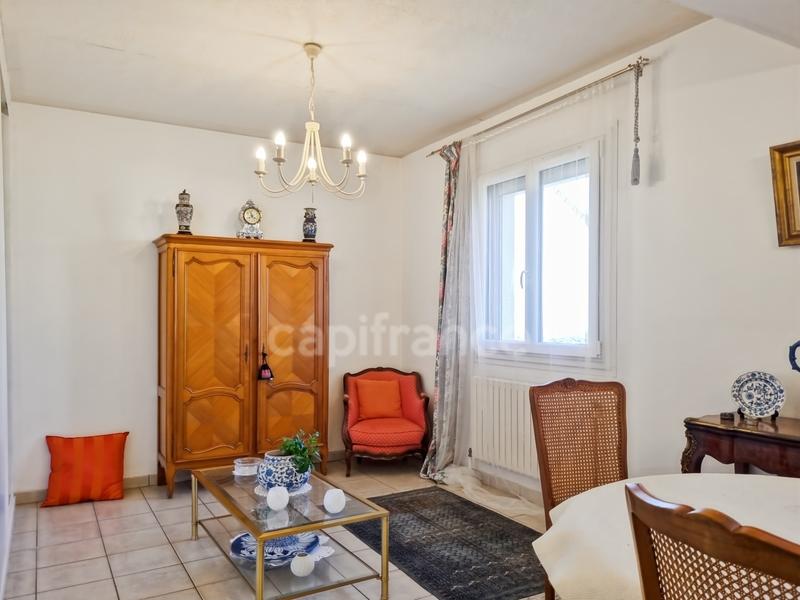 Maison - 168 m² - 6 pièces