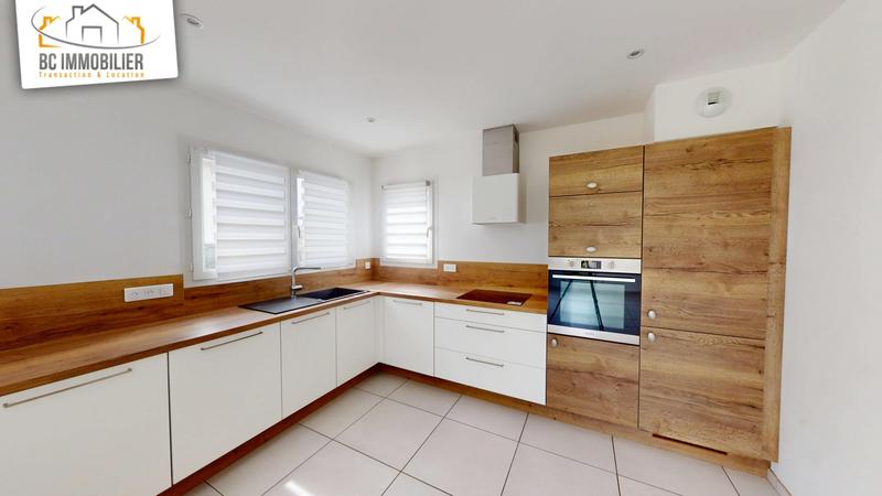 Villa - 121 m² - 5 pièces