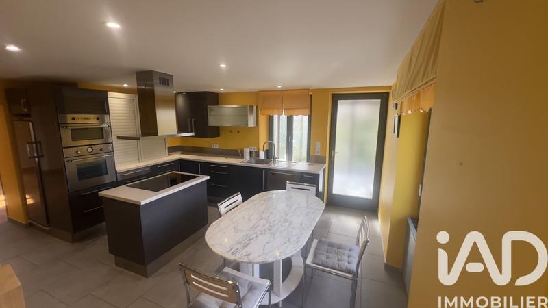 Maison de village - 206 m² - 8 pièces