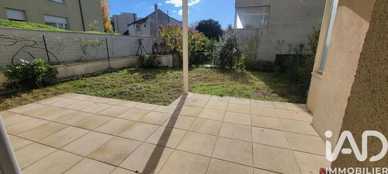Appartement - 90 m² - 4 pièces