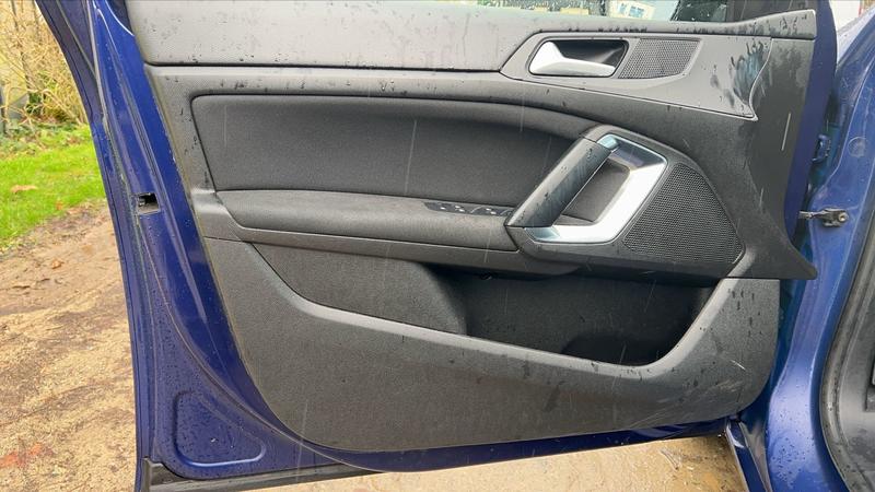 Peugeot 308 Sw 1.5 BlueHDi 130 Active Business