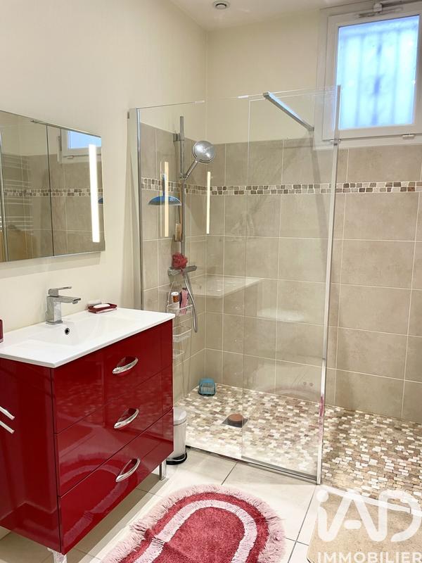 Maison - 193 m² - 7 pièces