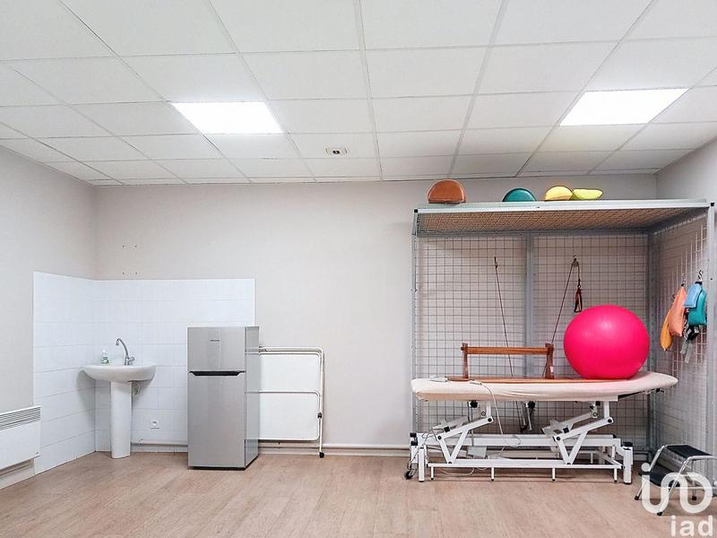 Local commercial - 162 m² - 8 pièces