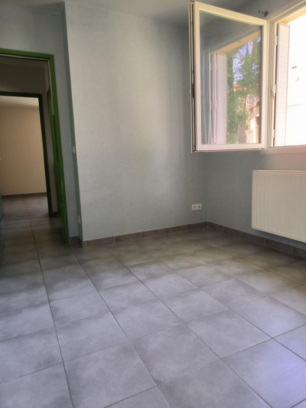 Maison jumelée - 106 m² - 4 pièces