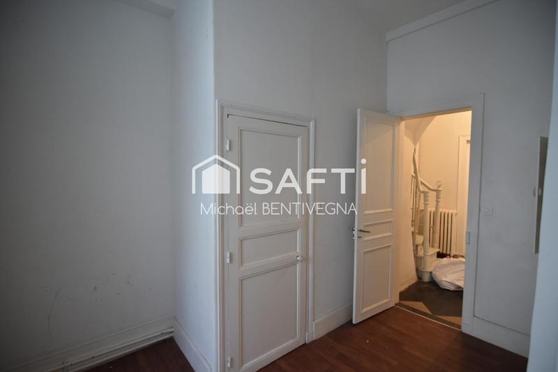 Maison - 165 m² - 8 pièces