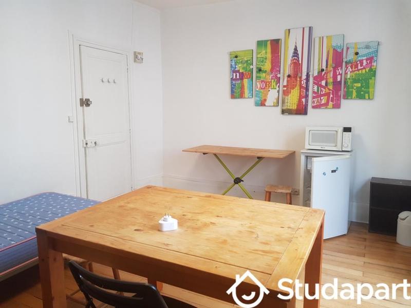 Chambre - 18 m² - 1 pièce