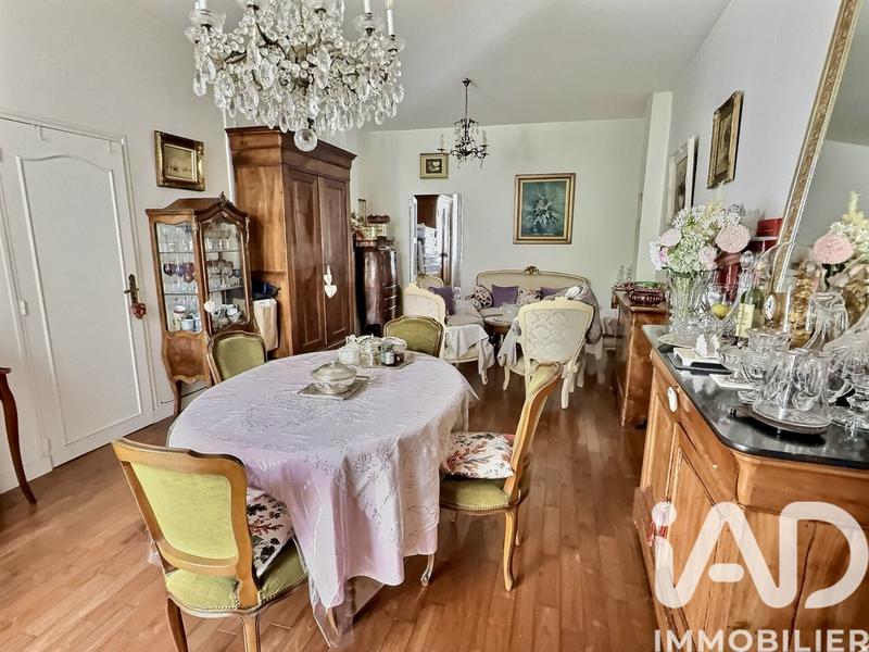 Appartement - 84 m² - 3 pièces