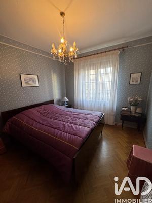 Maison - 93 m² - 5 pièces