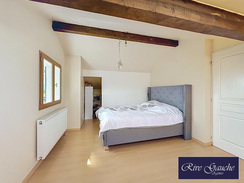 Maison - 267 m² - 7 pièces