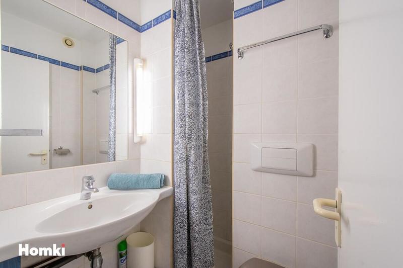 Studio - 15 m² - 1 pièce