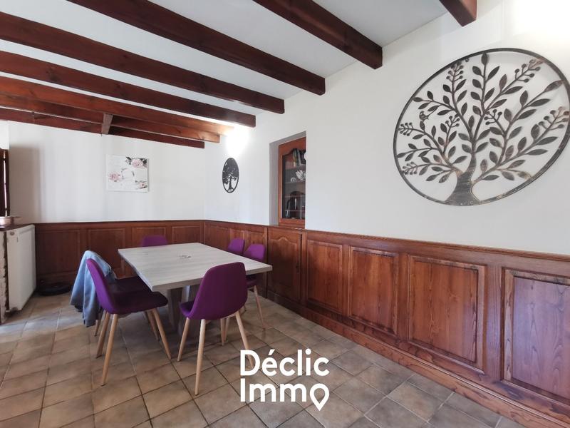 Maison en pierre - 171 m² - 8 pièces