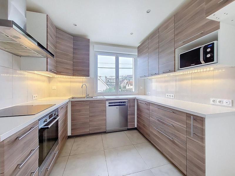 Maison - 91 m² - 4 pièces