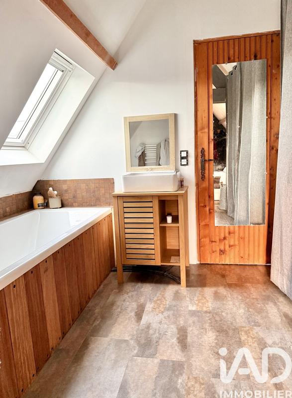 Maison - 84 m² - 4 pièces