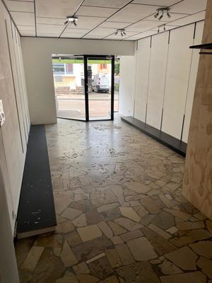 Local commercial - 54 m²