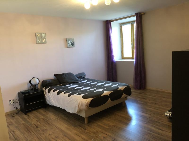 Maison - 300 m² - 6 pièces