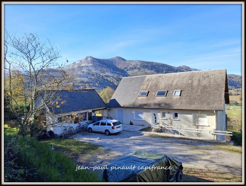 Maison - 172 m² - 7 pièces