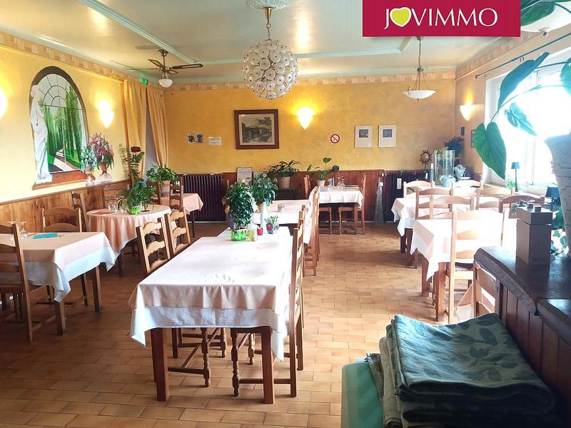 Magasins - 383 m² - 12 pièces